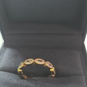 Elegant Gold and Silver Women's Ring